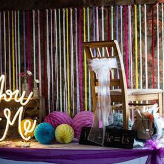 You and me sign